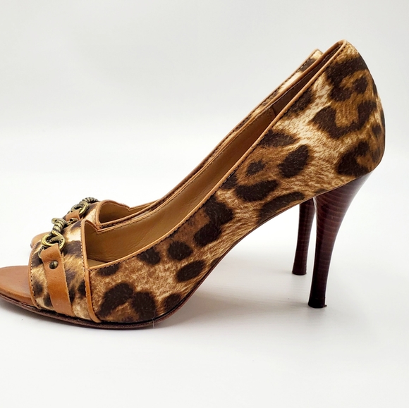 Michael Kors Shoes - Michael Kors Women Size 8.5 Cheetah Leopard York P